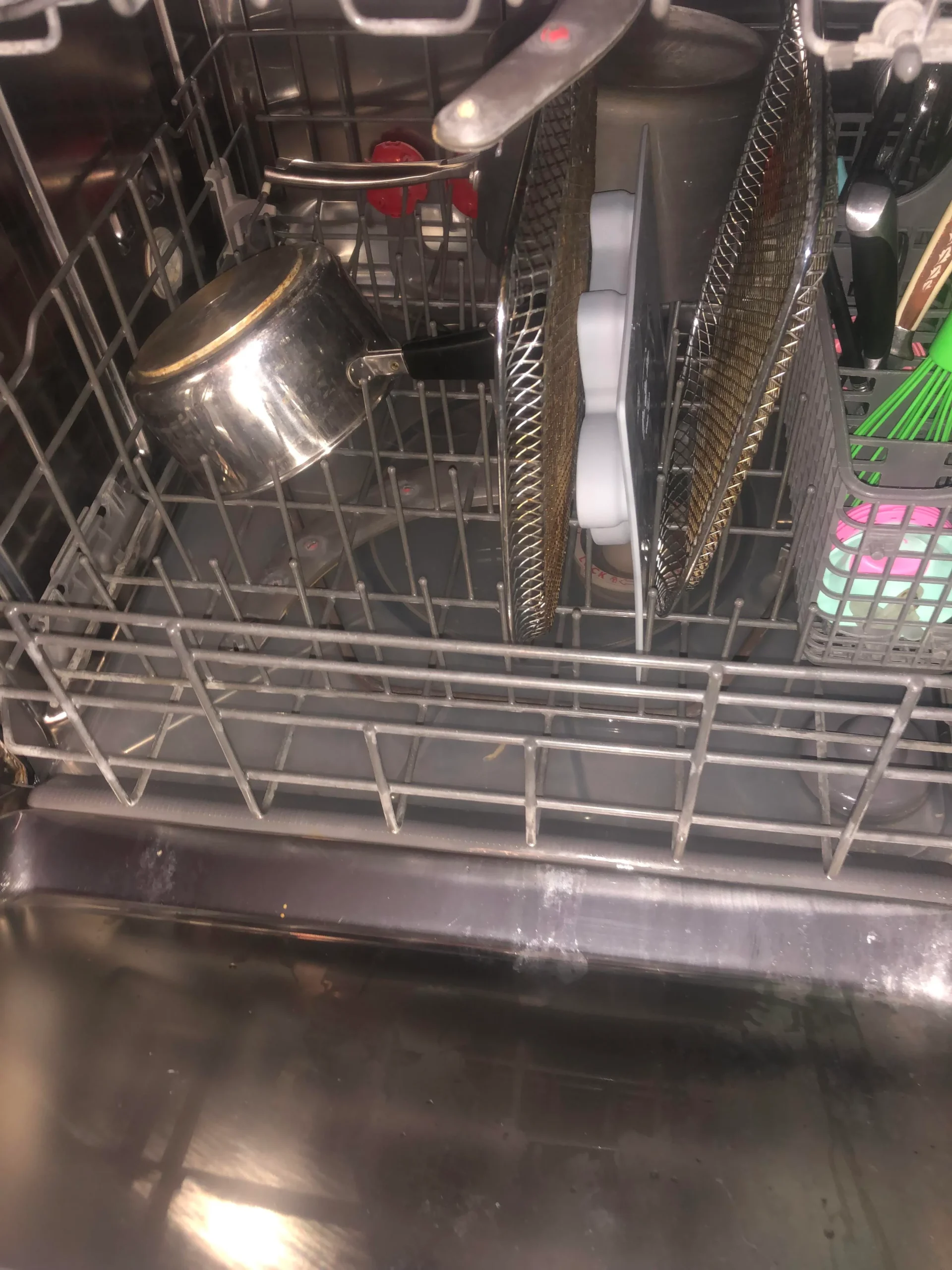 how-to-clean-ge-dishwasher-filter and eliminate odors